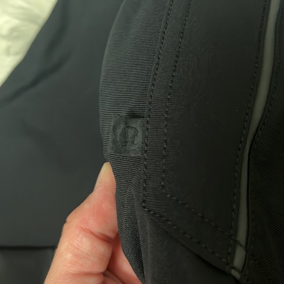 ✨ MAKE OFFER ✨ LULULEMON DAYTRIP BOYFRIEND PANTS - Picture 9 of 10